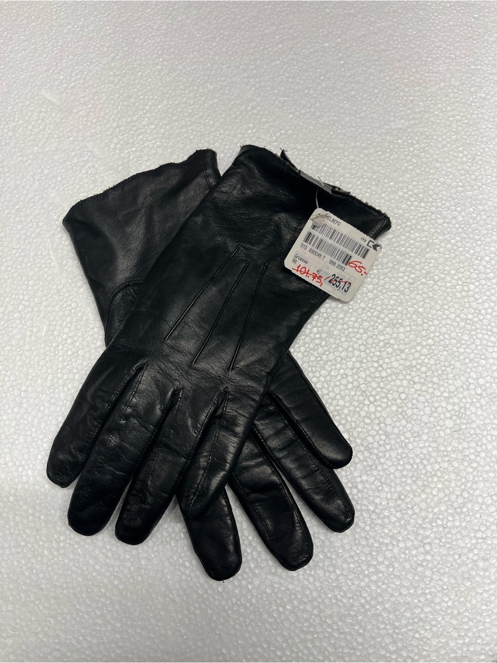 Etienne Aigner leather gloves Vintage